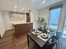 【神奈川県/横浜市青葉区美しが丘】横浜市青葉区美しが丘四丁目　新築戸建3号棟 リビング・ダイニング：※家具・調度品は販売価格に含まれておりません