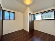 【神奈川県/横浜市青葉区美しが丘】横浜市青葉区美しが丘四丁目　新築戸建3号棟 洋室