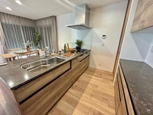 【神奈川県/横浜市都筑区荏田東】横浜市都筑区荏田東四丁目　新築戸建1号棟 キッチン