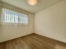 【神奈川県/横浜市都筑区荏田東】横浜市都筑区荏田東四丁目　新築戸建2号棟 洋室