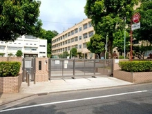 【神奈川県/横浜市保土ケ谷区上菅田町】保土ケ谷区上菅田町　新築戸建 横浜市立新井小学校（現地より約460m）