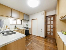 【神奈川県/横浜市磯子区栗木】横浜市磯子区栗木2丁目　戸建 キッチン