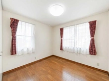 【神奈川県/横浜市磯子区栗木】横浜市磯子区栗木2丁目　戸建 洋室