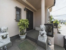 【神奈川県/横浜市磯子区栗木】横浜市磯子区栗木2丁目　戸建 玄関