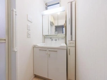 【神奈川県/横浜市神奈川区七島町】神奈川区七島町　中古戸建 洗面所