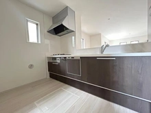【神奈川県/横浜市栄区桂台南】栄区桂台南2丁目　新築戸建 キッチン