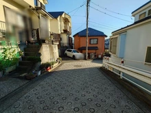【神奈川県/横浜市南区別所】南区別所2丁目　中古戸建 前面道路