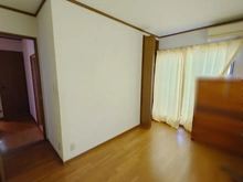 【神奈川県/横浜市南区別所】南区別所2丁目　中古戸建 洋室：家具調度品は価格に含まれません