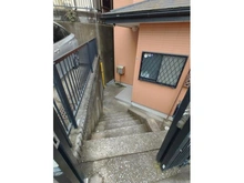 【神奈川県/横浜市南区別所】南区別所2丁目　中古戸建 敷地内