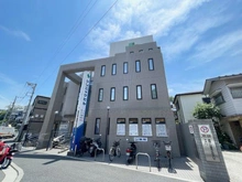 【神奈川県/横浜市南区別所】南区別所2丁目　中古戸建 クリニックビル（現地より約250m）：北浜内科、かめざわ眼科、井上耳鼻科