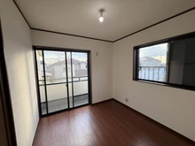 【神奈川県/横浜市泉区上飯田町】泉区上飯田町　中古戸建 洋室