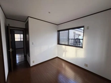 【神奈川県/横浜市泉区上飯田町】泉区上飯田町　中古戸建 洋室