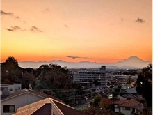 【神奈川県/藤沢市片瀬山】藤沢市片瀬山2丁目 二世帯住宅 眺望：2階・バルコニーから(ズーム無)