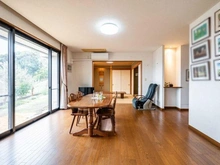 【神奈川県/藤沢市片瀬山】藤沢市片瀬山2丁目 二世帯住宅 リビング・ダイニング：1階