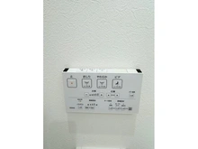 【神奈川県/茅ヶ崎市小和田】茅ヶ崎市小和田1丁目　中古戸建 温水洗浄付トイレ