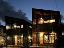 【神奈川県/鎌倉市西鎌倉】鎌倉市西鎌倉二丁目　新築戸建　A棟/全2棟 外観：建物左側A棟、右側B棟/全2棟