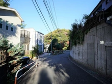 【神奈川県/藤沢市片瀬】藤沢市片瀬3丁目 一戸建 前面道路