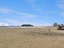 【神奈川県/藤沢市片瀬】藤沢市片瀬3丁目 一戸建 腰越海岸（現地より約920m）