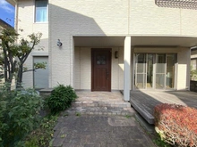 【神奈川県/藤沢市亀井野】藤沢市亀井野3丁目　中古戸建 アプローチ