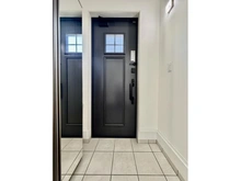 【東京都/荒川区東日暮里】荒川区東日暮里三丁目　戸建 玄関