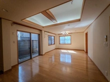 【東京都/中野区上高田】中野区上高田3丁目　一戸建て リビング