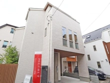 【東京都/新宿区南榎町】セキュレア新宿南榎町　戸建 外観