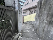 【東京都/新宿区四谷】新宿区四谷四丁目　戸建 前面道路