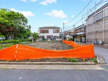 【東京都/足立区伊興】足立区伊興4丁目　新築戸建　1号棟 現地（建築前）：全2棟　手前：1号棟　奥：2号棟