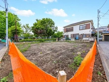 【東京都/足立区伊興】足立区伊興4丁目　新築戸建　1号棟 現地（建築前）：全2棟　手前：1号棟　奥：2号棟