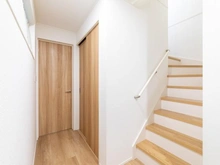 【東京都/武蔵野市境】武蔵野市境5丁目　中古戸建 階段