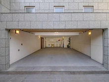 【東京都/渋谷区西原】渋谷区西原三丁目　戸建 駐車場