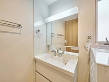 【東京都/渋谷区初台】渋谷区初台一丁目　賃貸併用住宅 洗面室