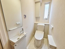 【東京都/渋谷区初台】渋谷区初台一丁目　賃貸併用住宅 トイレ