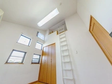 【東京都/三鷹市井口】三鷹市井口3丁目　戸建 洋室