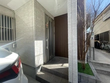 【東京都/中野区野方】中野区野方6丁目　戸建 玄関