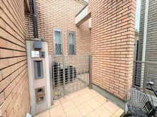 【東京都/練馬区立野町】練馬区立野町　中古戸建 玄関