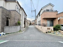 【東京都/練馬区立野町】練馬区立野町　中古戸建 前面道路：対象不動産：突き当り右手側