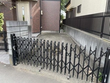 【東京都/調布市染地】調布市染地1丁目戸建 駐車場