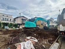 【東京都/府中市新町】府中市新町1丁目　新築戸建　B区画 現地（建築前）：全二区画・右側