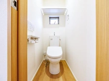 【埼玉県/さいたま市浦和区岸町】さいたま市浦和区岸町1丁目　戸建 トイレ