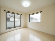 【東京都/調布市深大寺北町】調布市深大寺北町六丁目　中古戸建 洋室