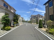 【東京都/稲城市坂浜】プラウドシーズン稲城若葉台 前面道路