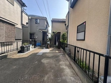 【東京都/調布市八雲台】調布市八雲台一丁目　中古戸建 駐車場