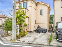 【東京都/稲城市坂浜】プラウドシーズン稲城若葉台 駐車場