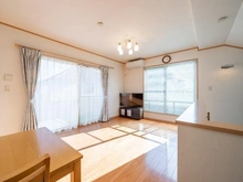 【東京都/調布市小島町】調布市小島町3丁目　戸建 リビング・ダイニング