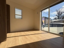 【東京都/三鷹市北野】三鷹市北野三丁目　新築戸建 洋室：一階洋室