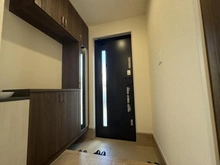 【東京都/三鷹市北野】三鷹市北野三丁目　新築戸建 玄関