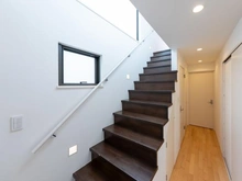 【東京都/目黒区平町】目黒区平町二丁目 中古戸建て 廊下