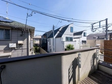 【東京都/目黒区平町】目黒区平町二丁目 中古戸建て バルコニー