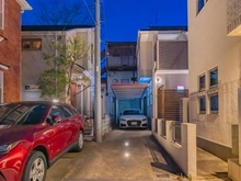 【東京都/世田谷区等々力】世田谷区等々力5丁目中古戸建 アプローチ